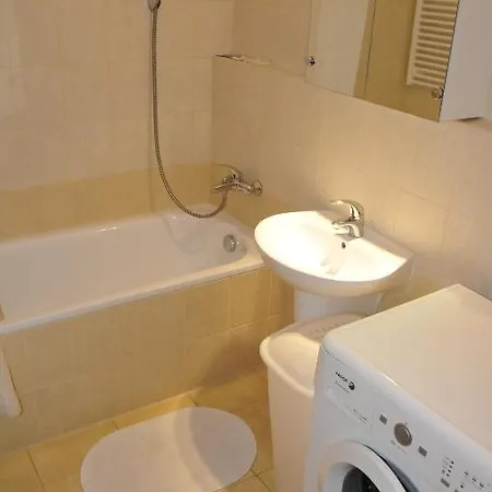 Anita Apartman Ξενοδοχείο *