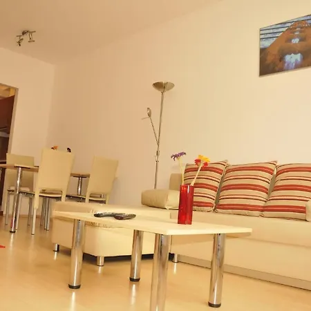 Anita Apartman Ξενοδοχείο *