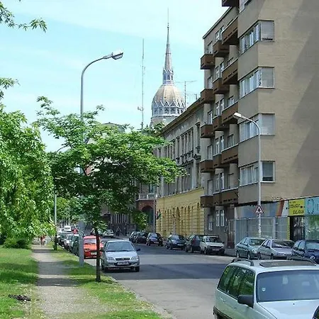 Anita Apartman Hotell *